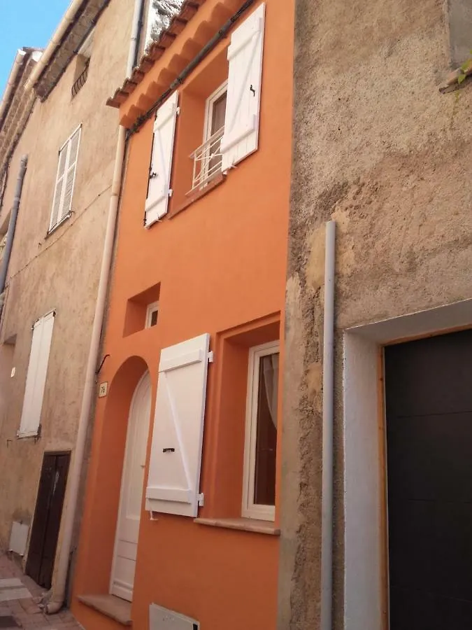 Maison De Village Bagnols-en-Foret
